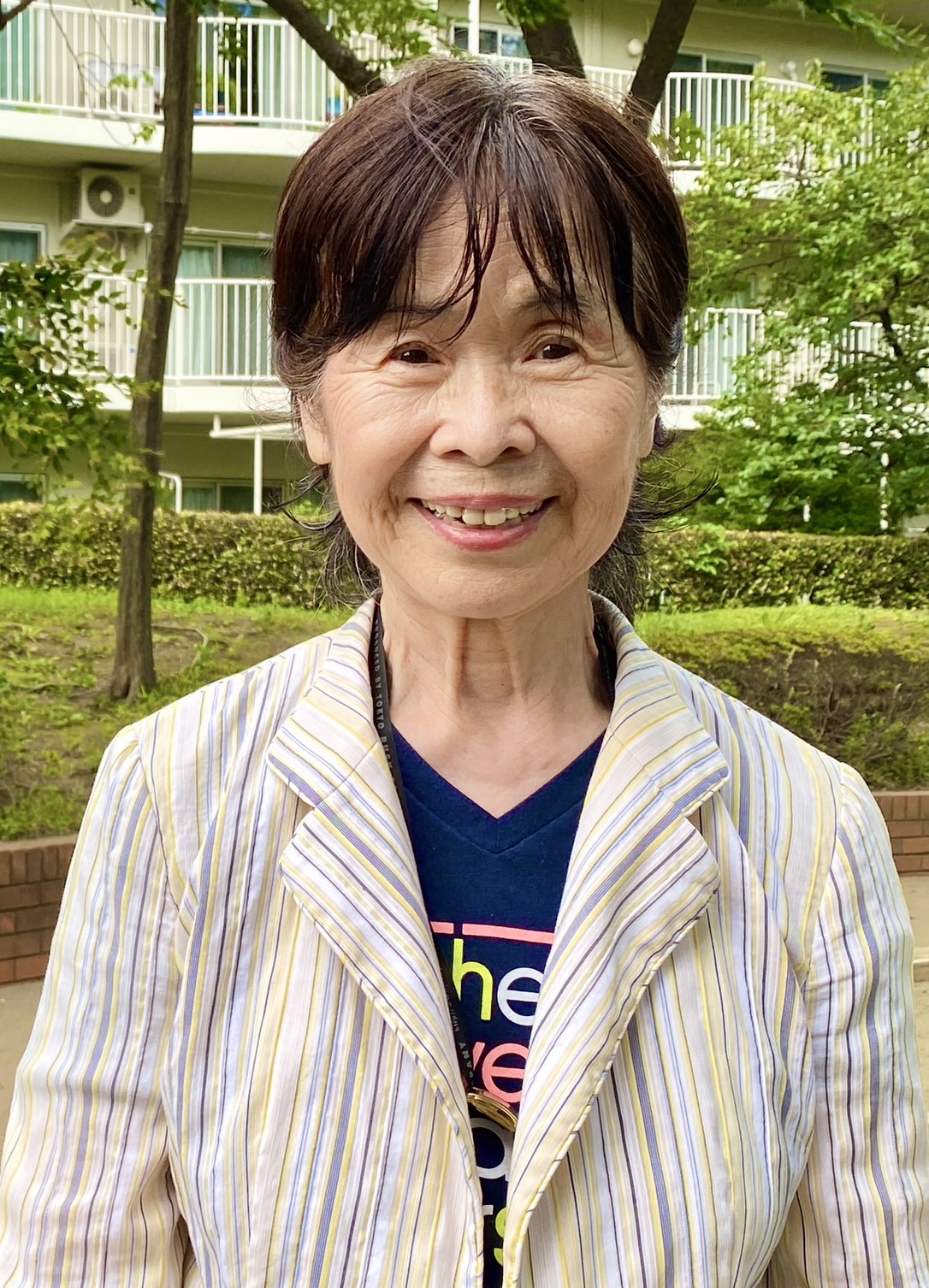 理事　荒久美子